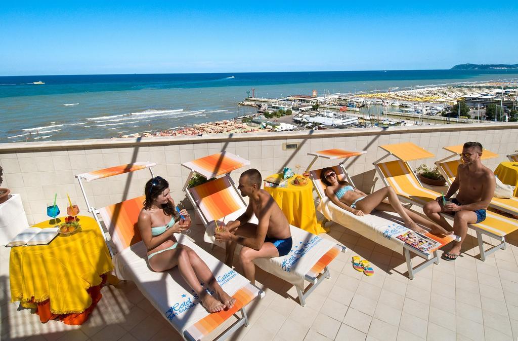 Hotel Des Nations - Vintage Hotel Sul Mare Riccione Zewnętrze zdjęcie